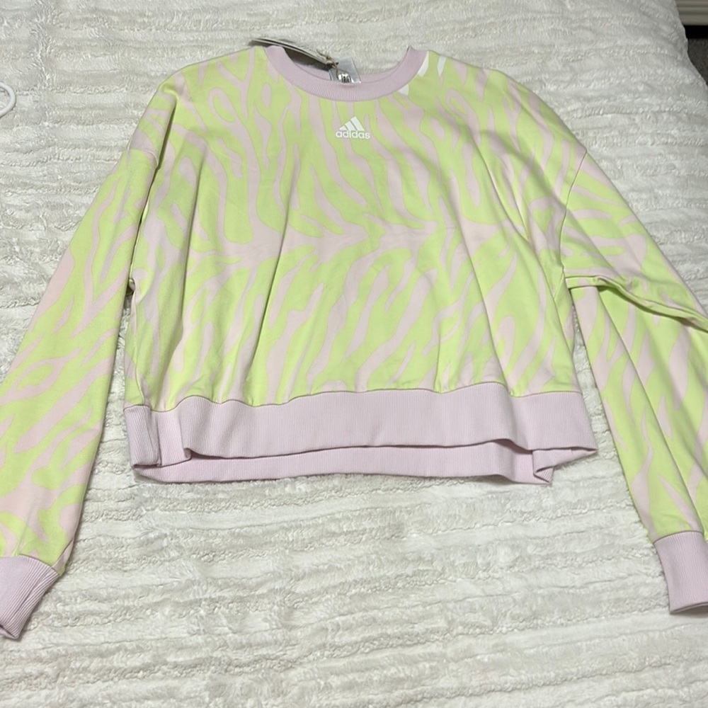 New with tags adidas sweatshirt